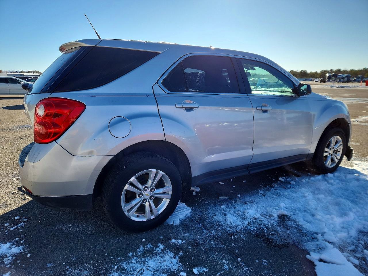 2011 CHEVROLET EQUINOX