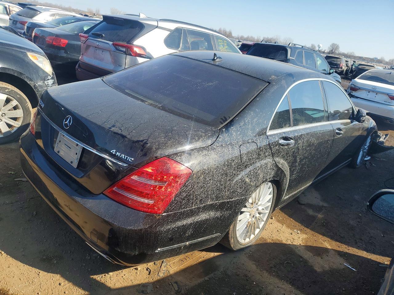 2010 MERCEDES-BENZ S-Class