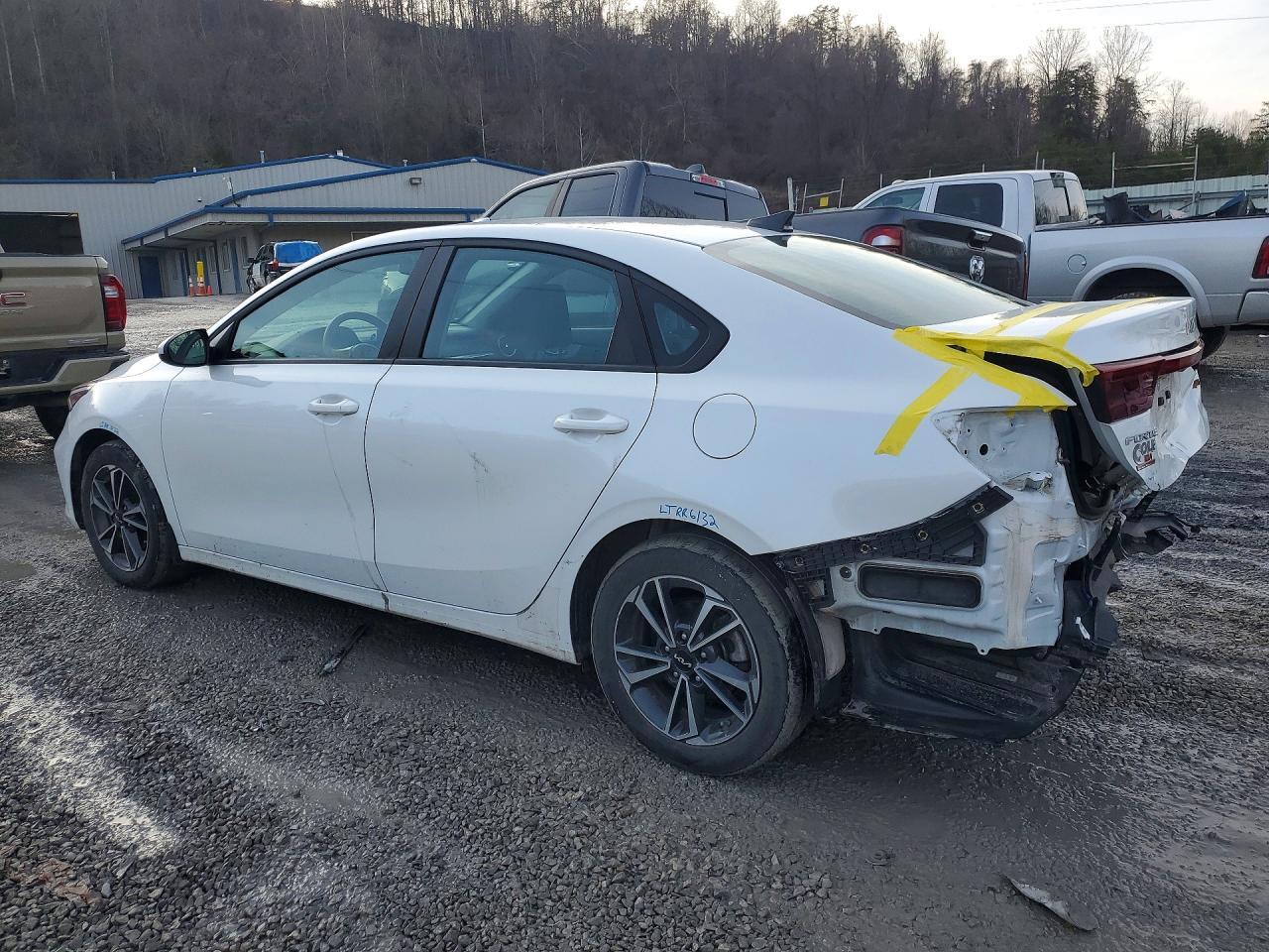 2024 KIA FORTE