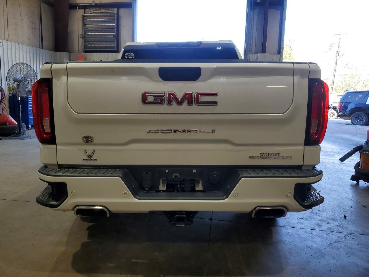 2019 GMC Sierra