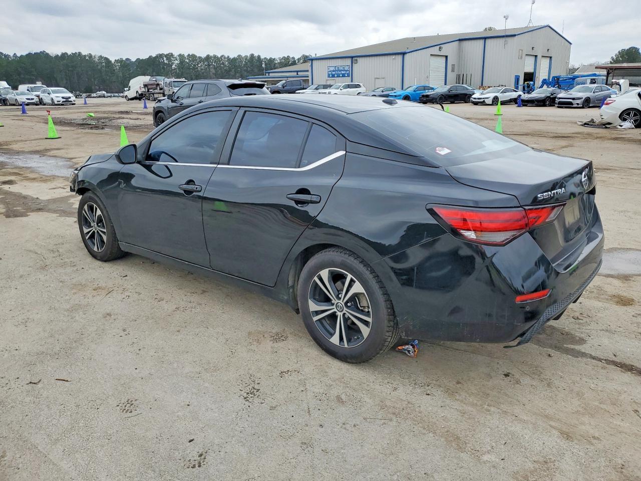 2022 NISSAN SENTRA