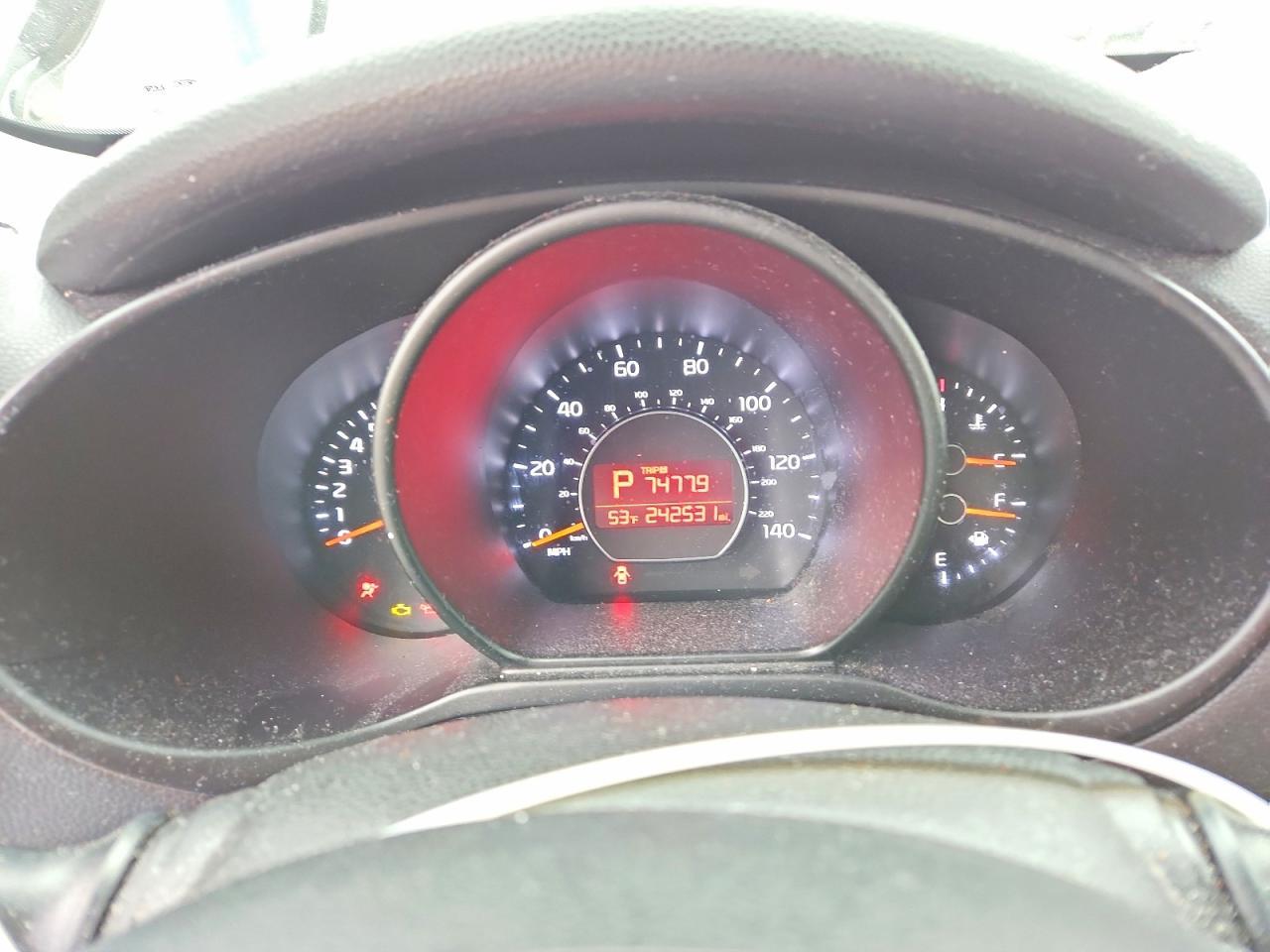 2016 KIA SOUL