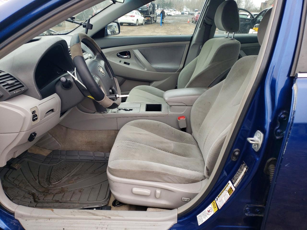 2009 TOYOTA CAMRY