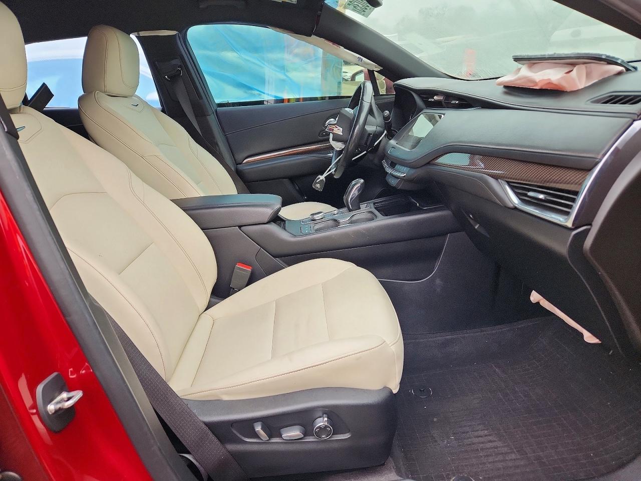 2019 CADILLAC XT4