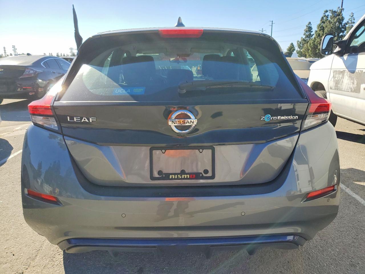 2021 NISSAN LEAF