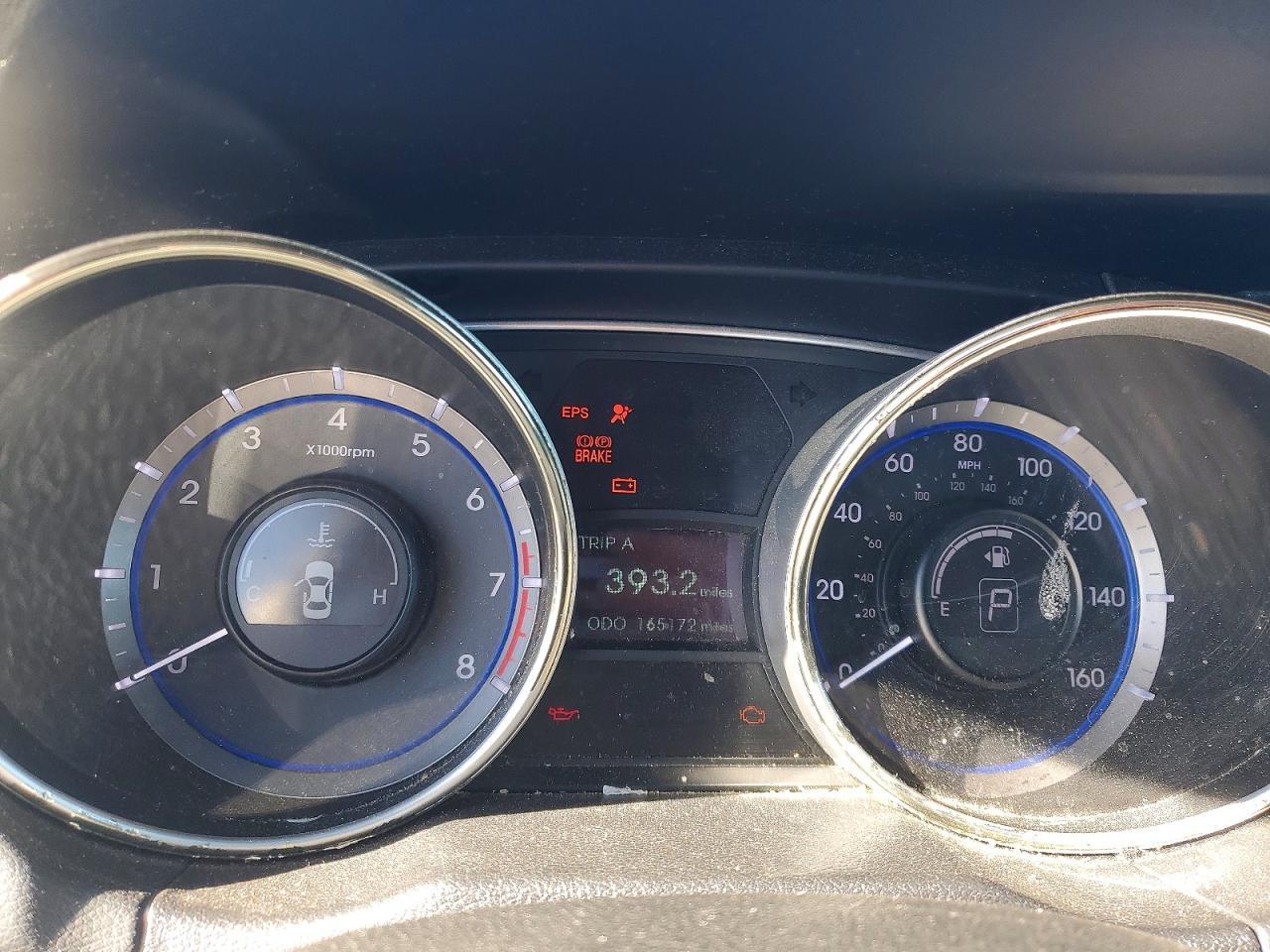 2011 HYUNDAI SONATA