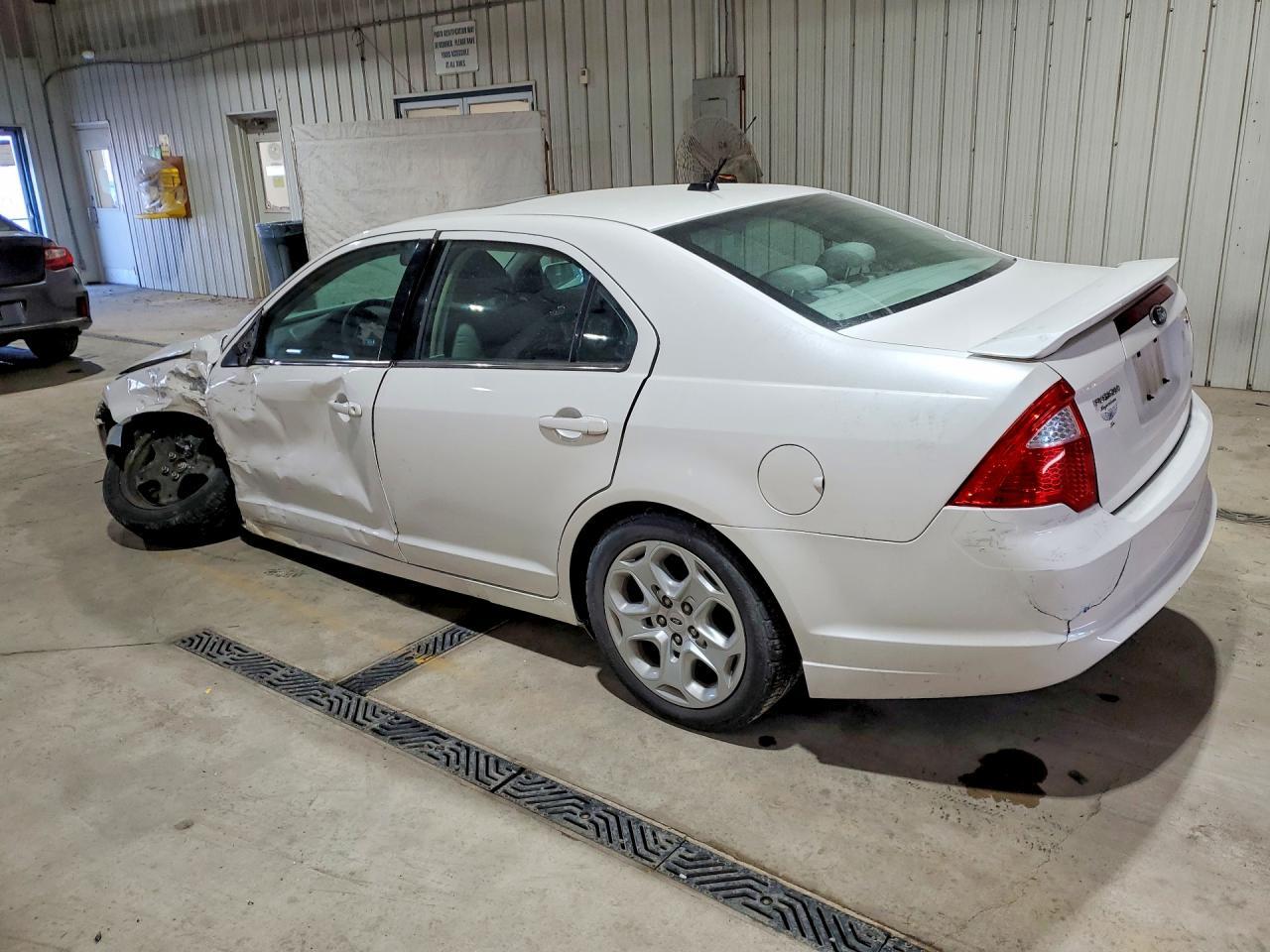 2010 FORD FUSION