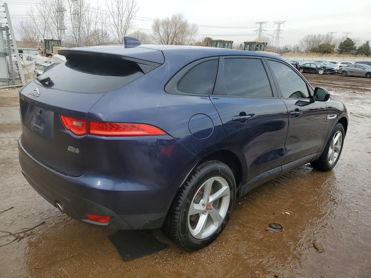2017 JAGUAR F-Pace