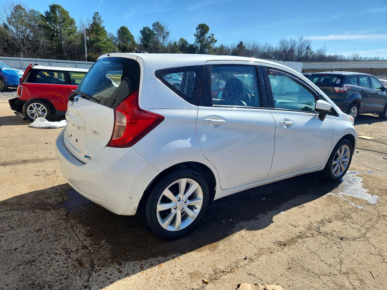 2015 NISSAN Versa Note