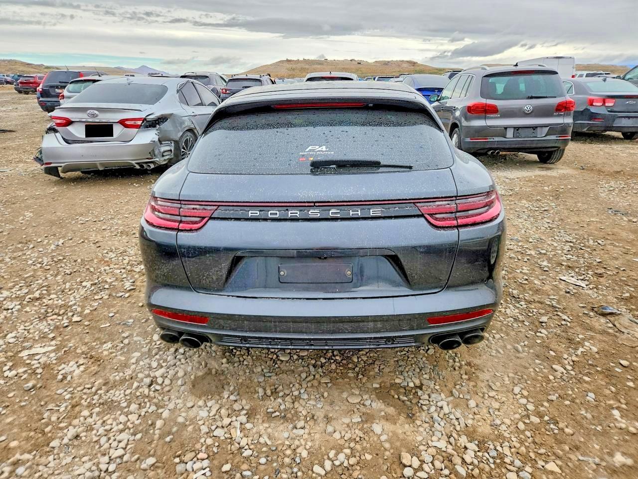 2019 PORSCHE Panamera
