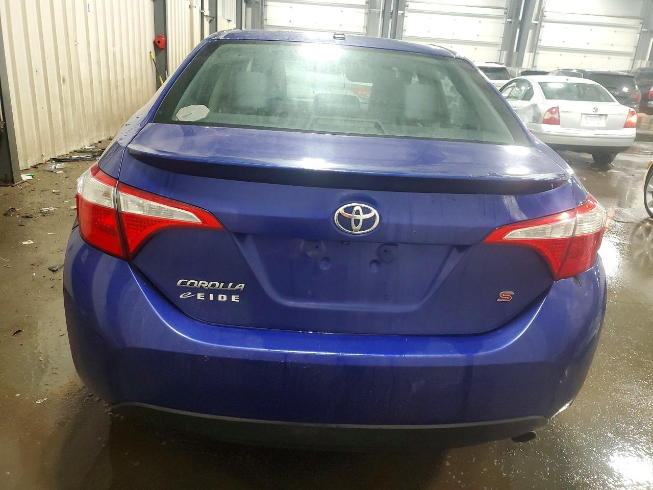 2015 TOYOTA COROLLA