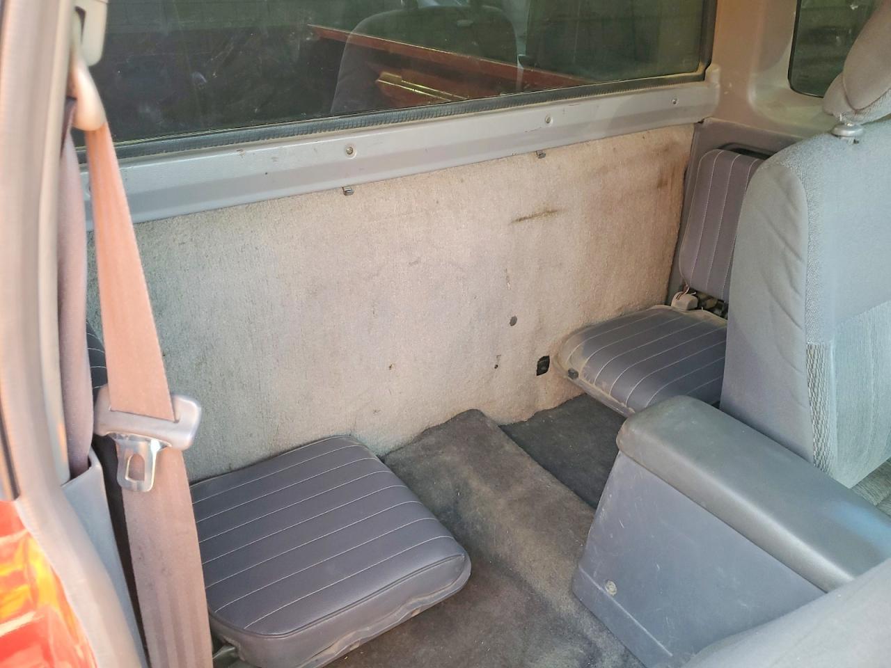 1998 NISSAN Frontier