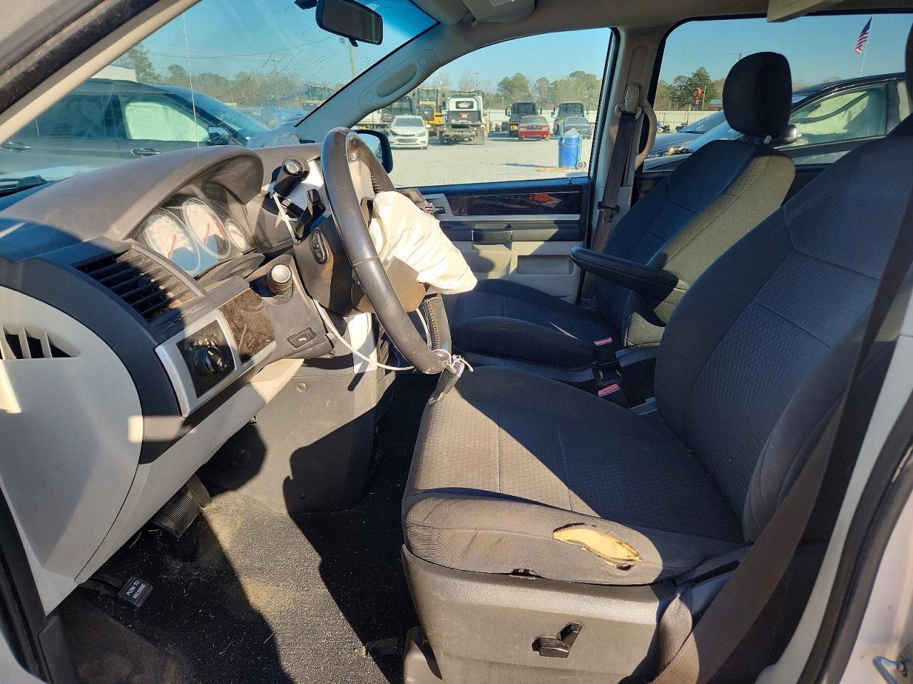 2010 DODGE GRAND CARAVAN