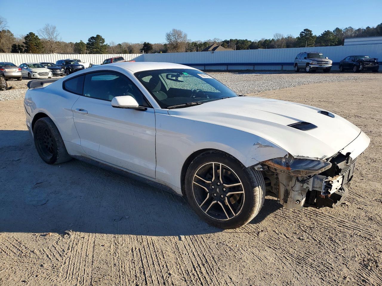 2020 FORD MUSTANG