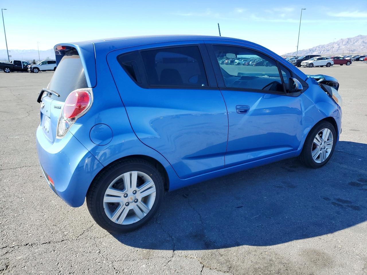 2014 CHEVROLET Spark