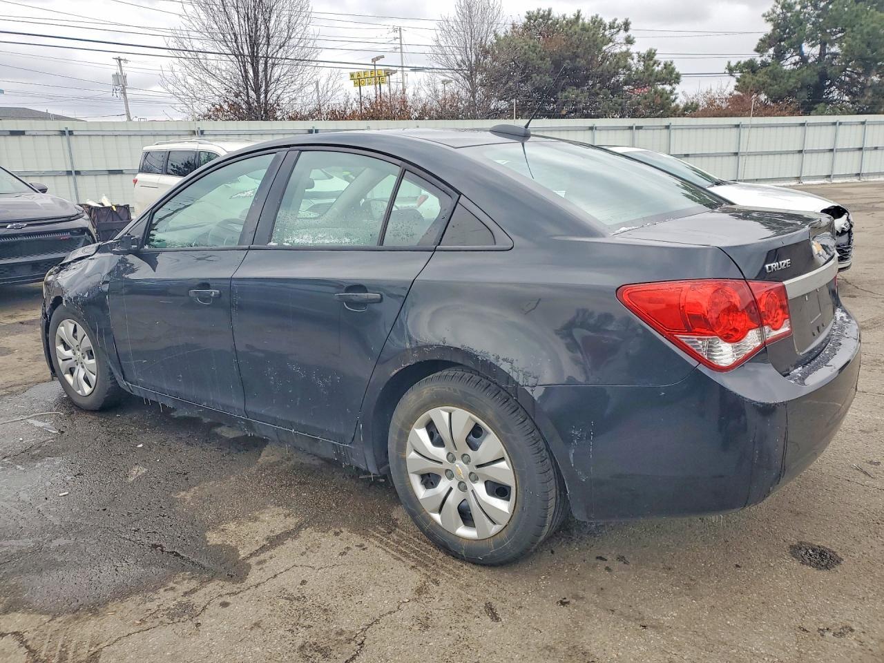 2015 CHEVROLET CRUZE