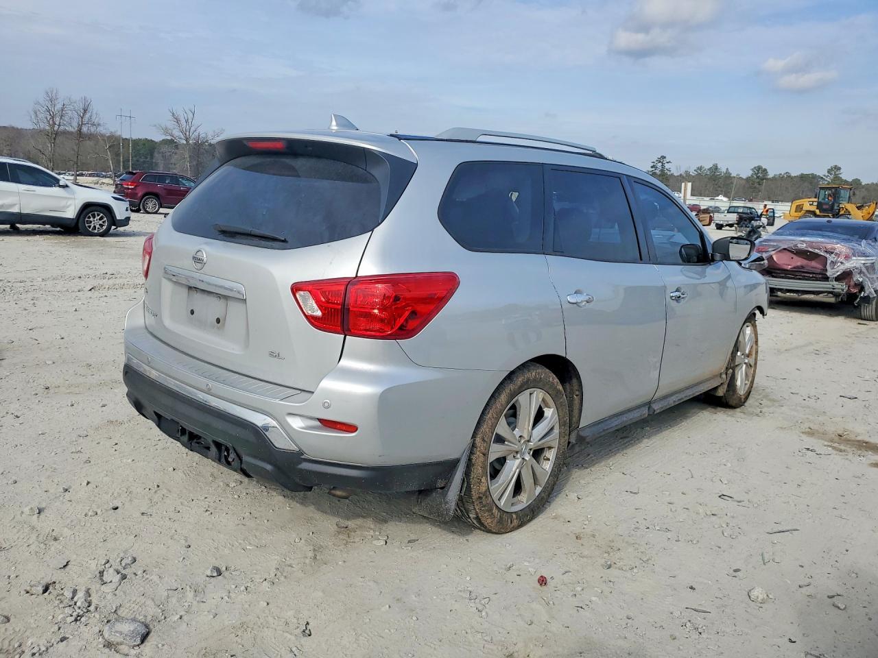 2019 NISSAN PATHFINDER