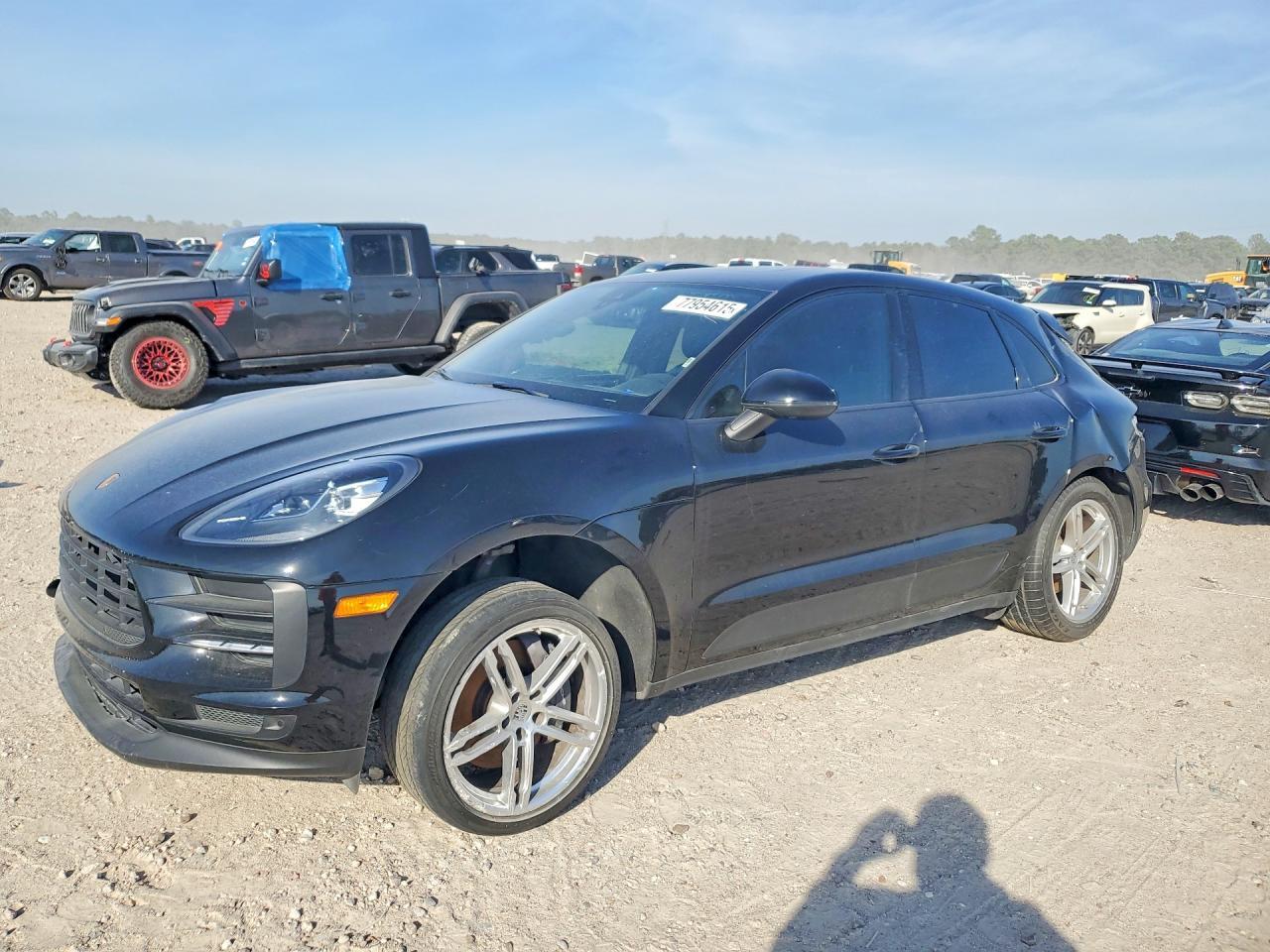 2021 PORSCHE Macan