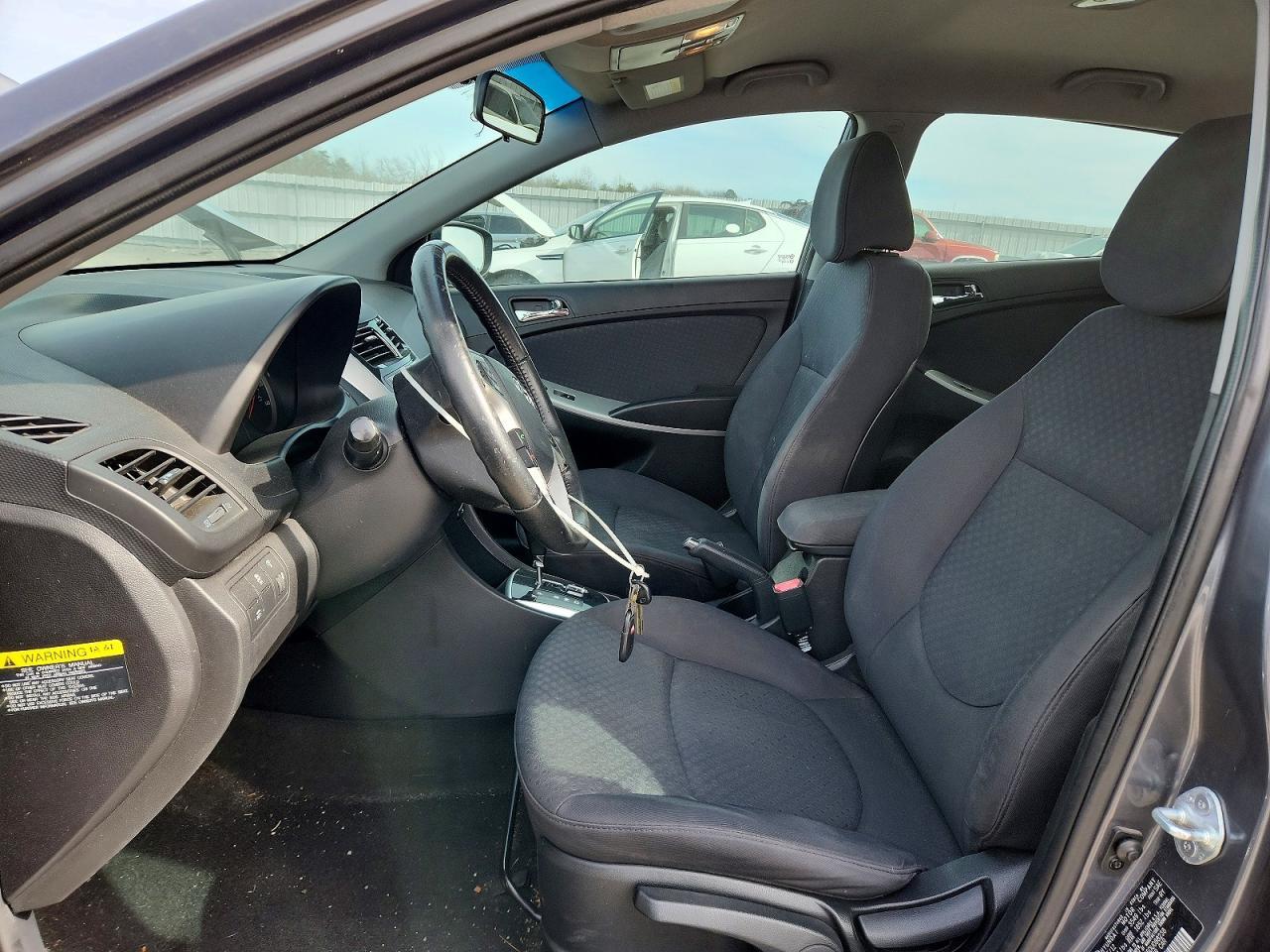 2013 HYUNDAI ACCENT