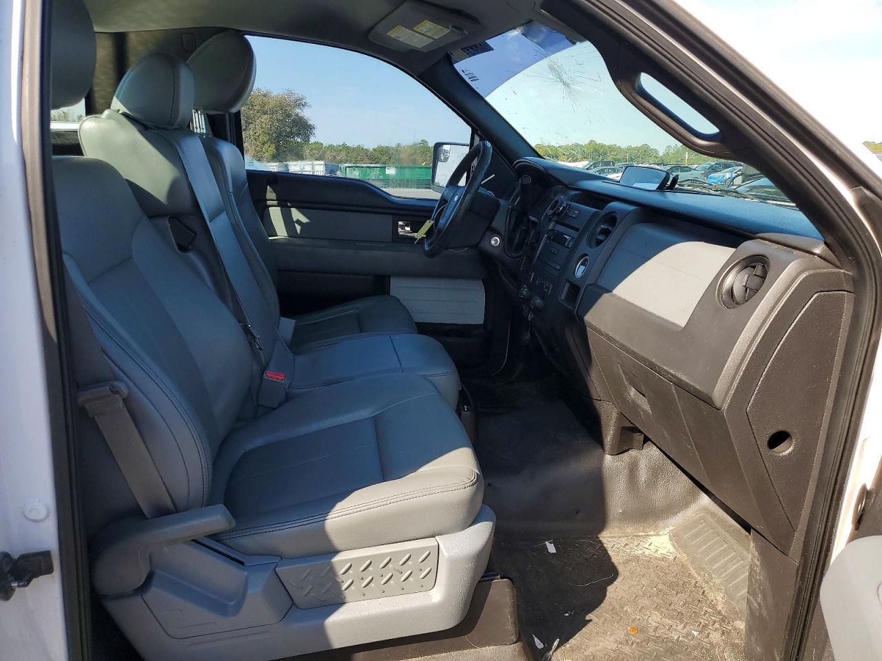 2014 FORD F-150
