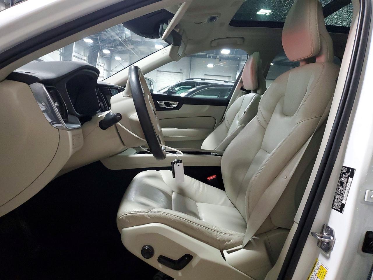 2018 VOLVO XC60