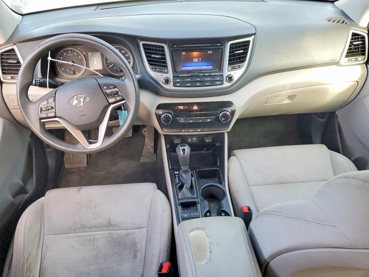 2017 HYUNDAI TUCSON