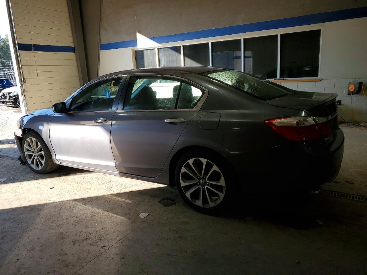 2015 HONDA ACCORD