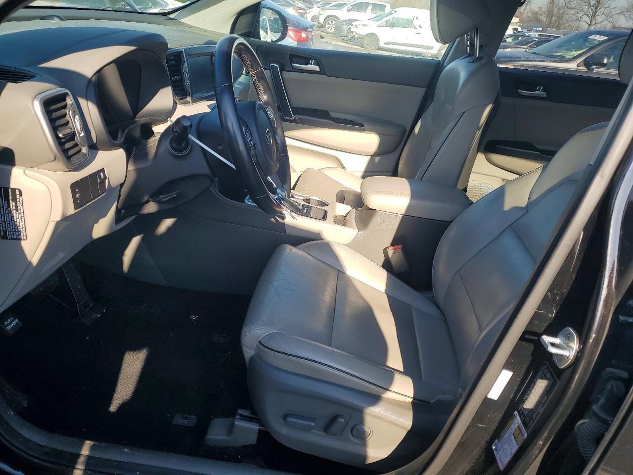 2017 KIA SPORTAGE