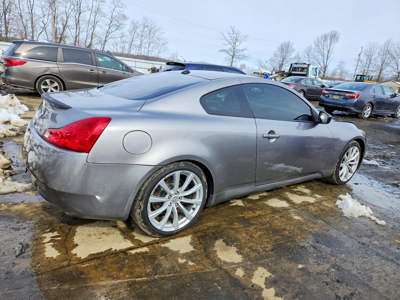 2008 INFINITI G37