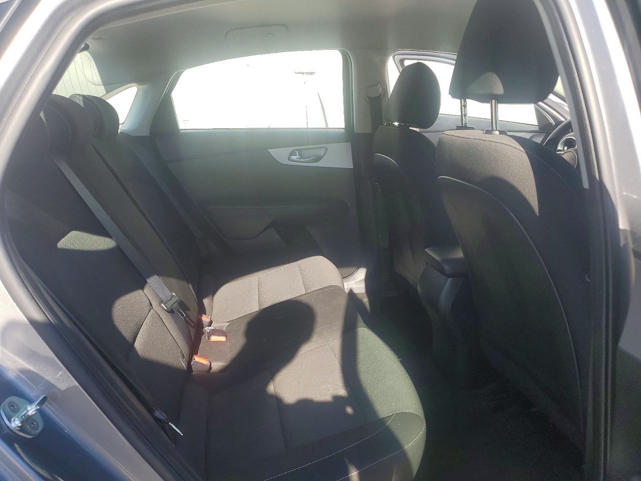 2023 KIA FORTE
