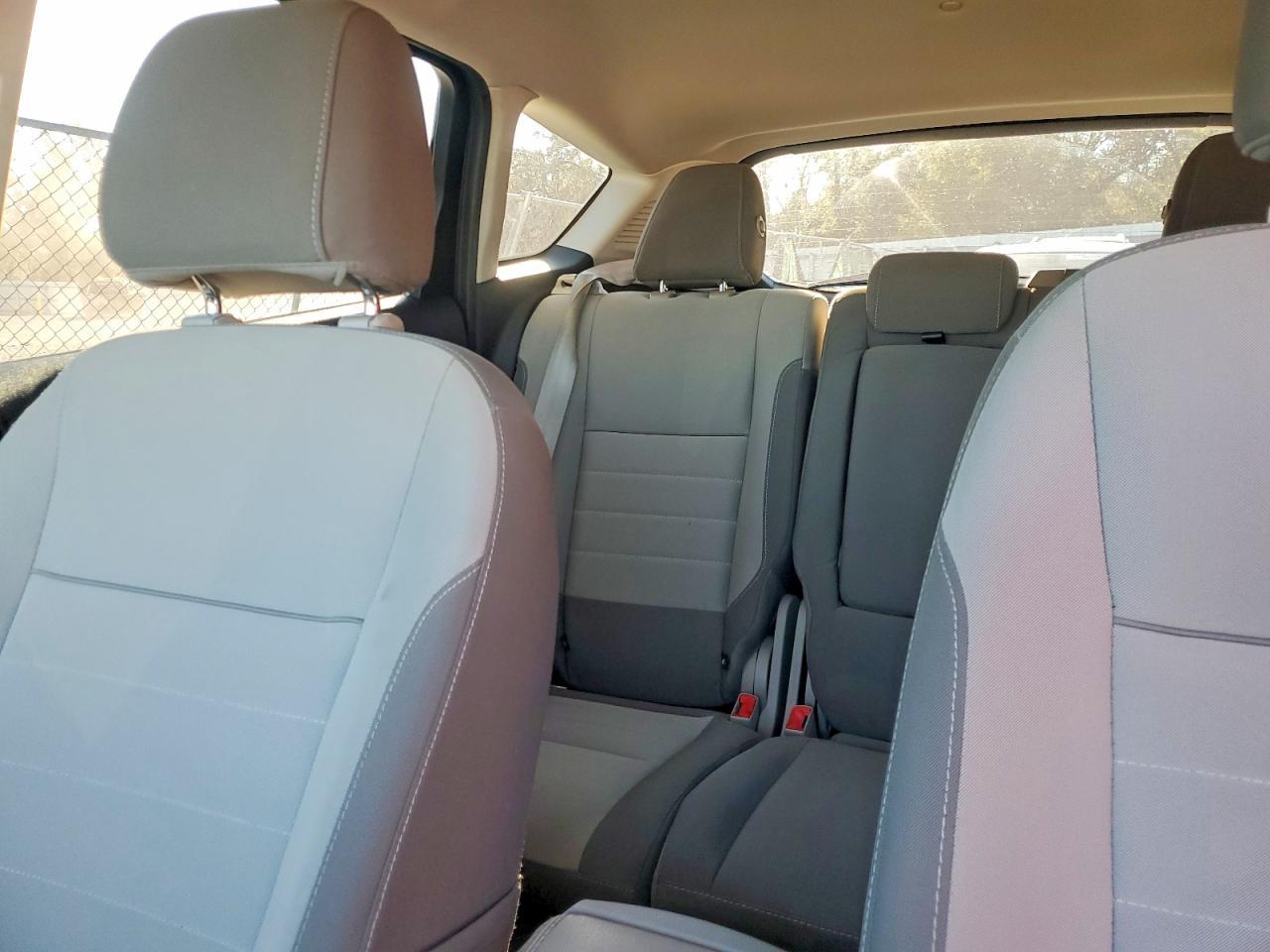 2013 FORD C-Max