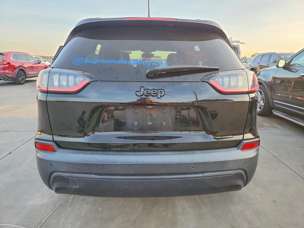 2019 JEEP CHEROKEE