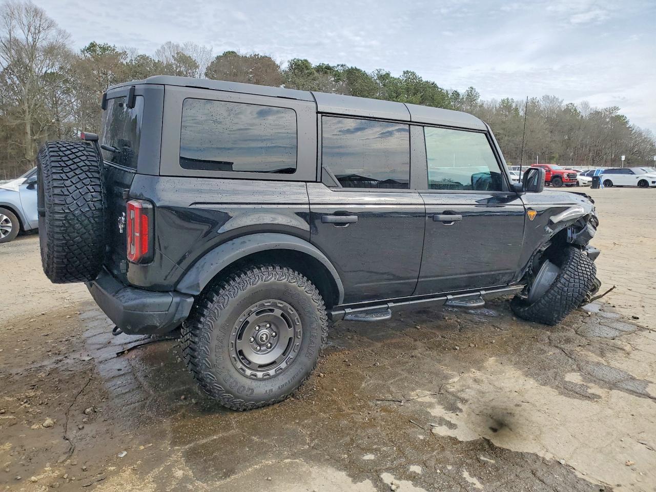 2024 FORD Bronco