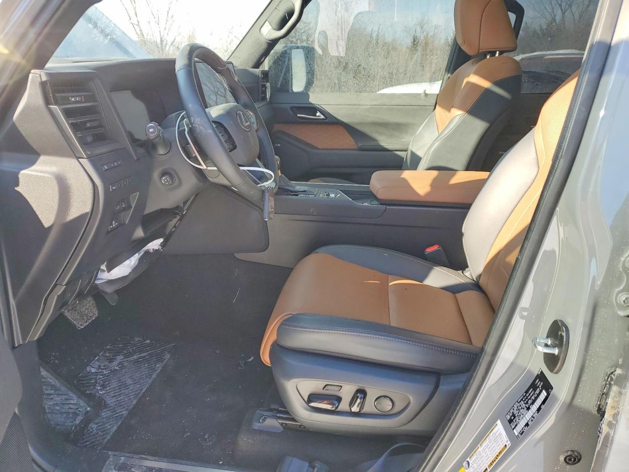 2025 LEXUS GX 550
