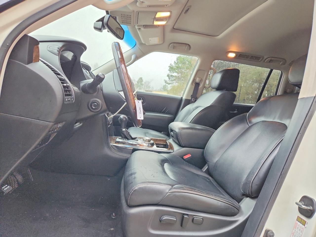 2017 INFINITI QX80