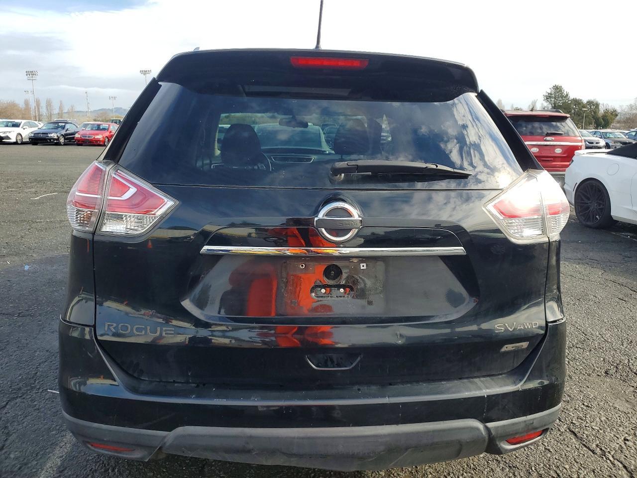 2014 NISSAN ROGUE