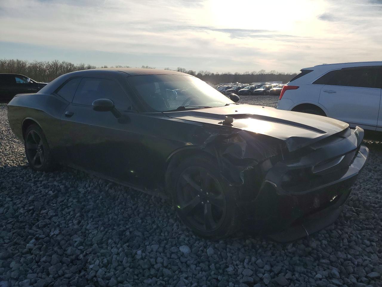 2013 DODGE Challenger