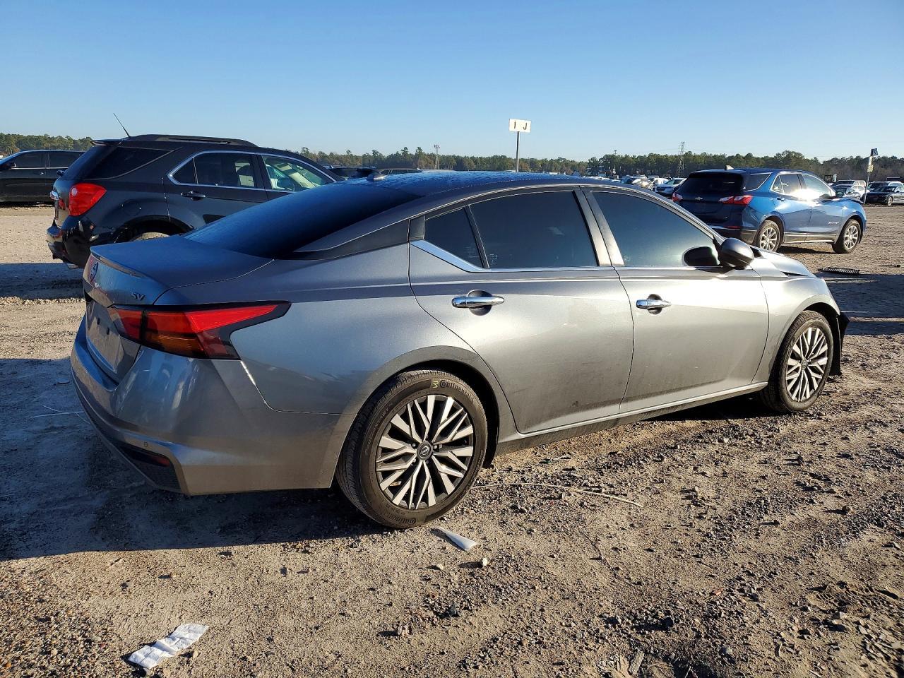 2023 NISSAN ALTIMA