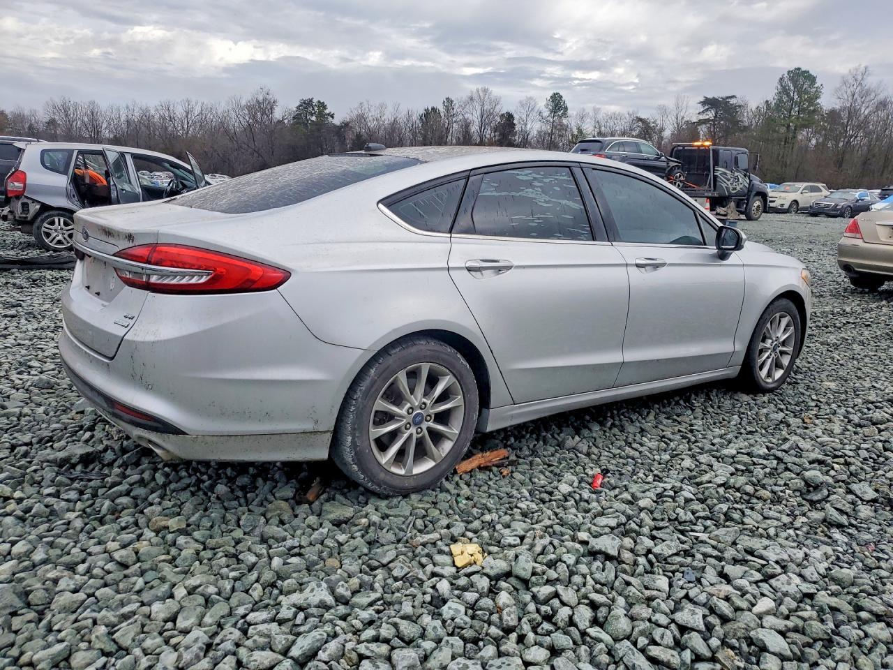 2017 FORD FUSION