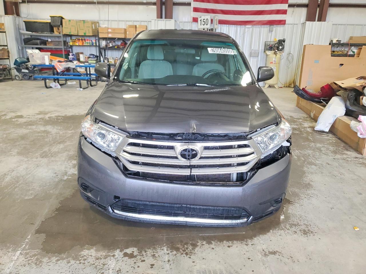 2011 TOYOTA HIGHLANDER