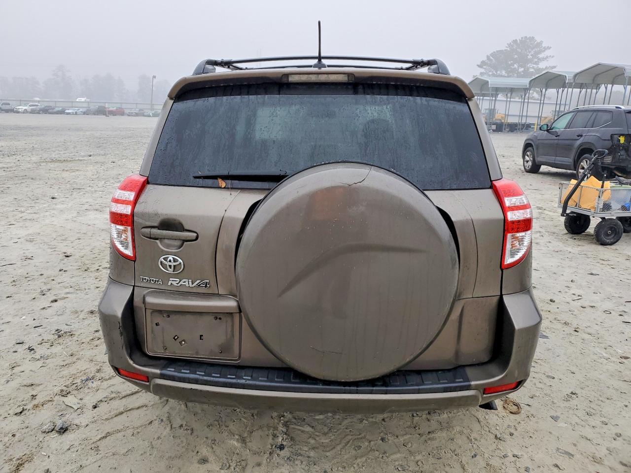 2011 TOYOTA RAV4