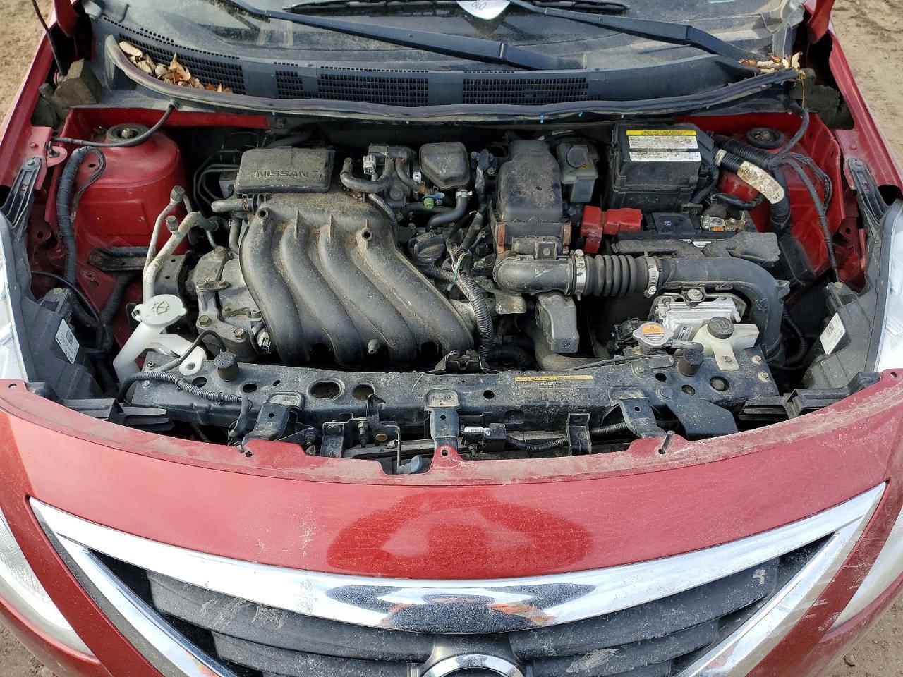 2017 NISSAN VERSA