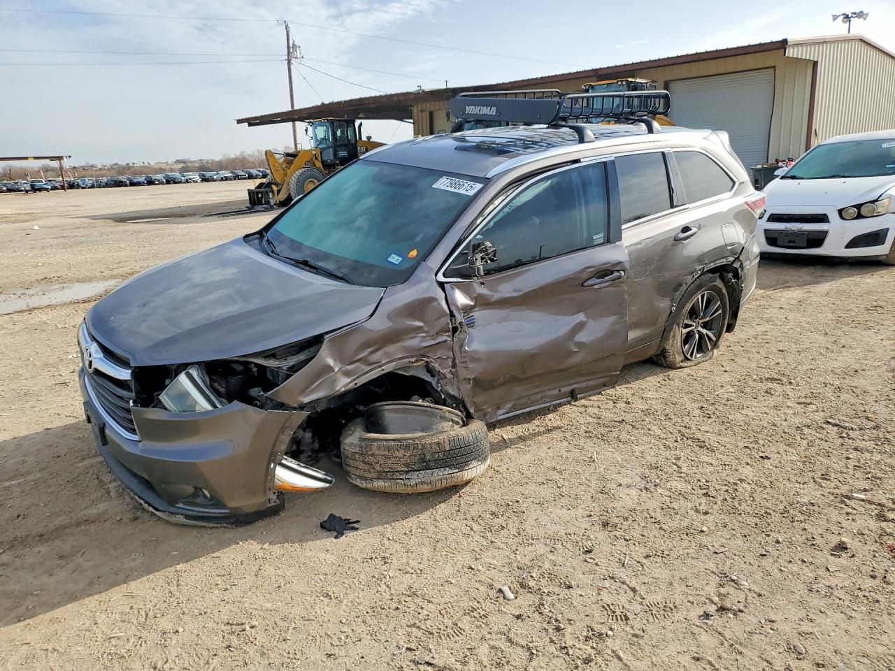 2016 TOYOTA HIGHLANDER
