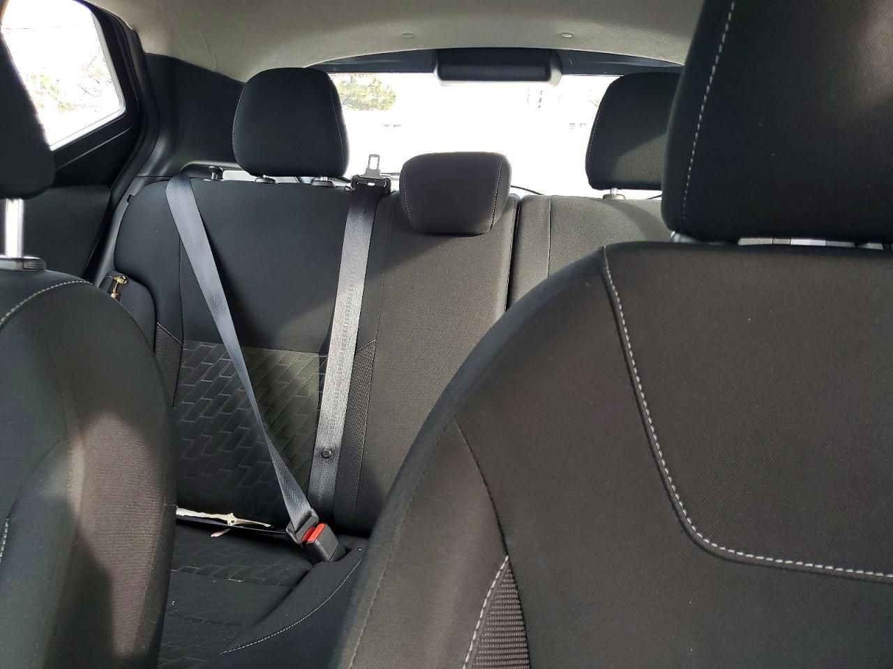 2023 NISSAN KICKS