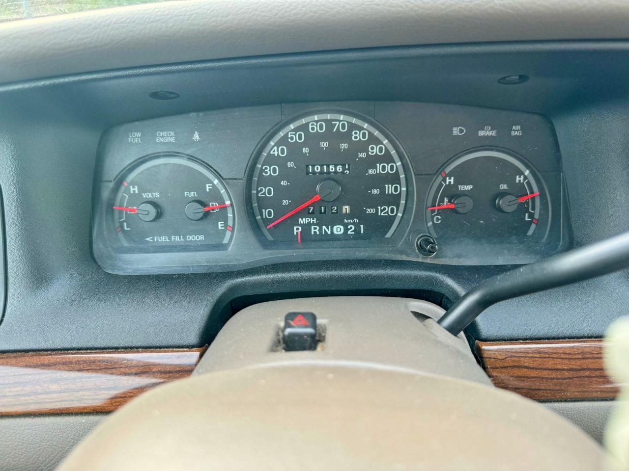 2001 FORD Crown Victoria