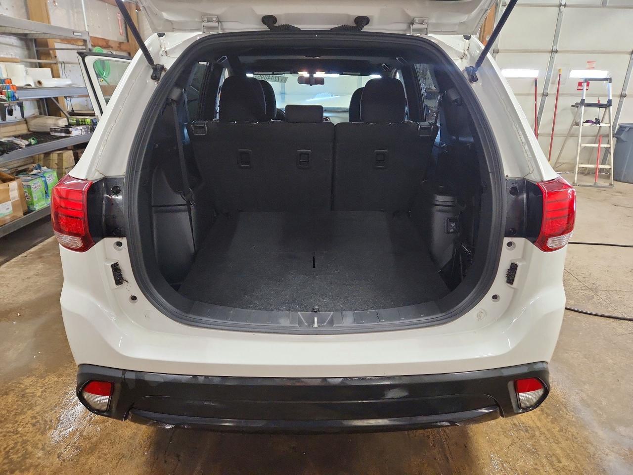 2018 MITSUBISHI outlander