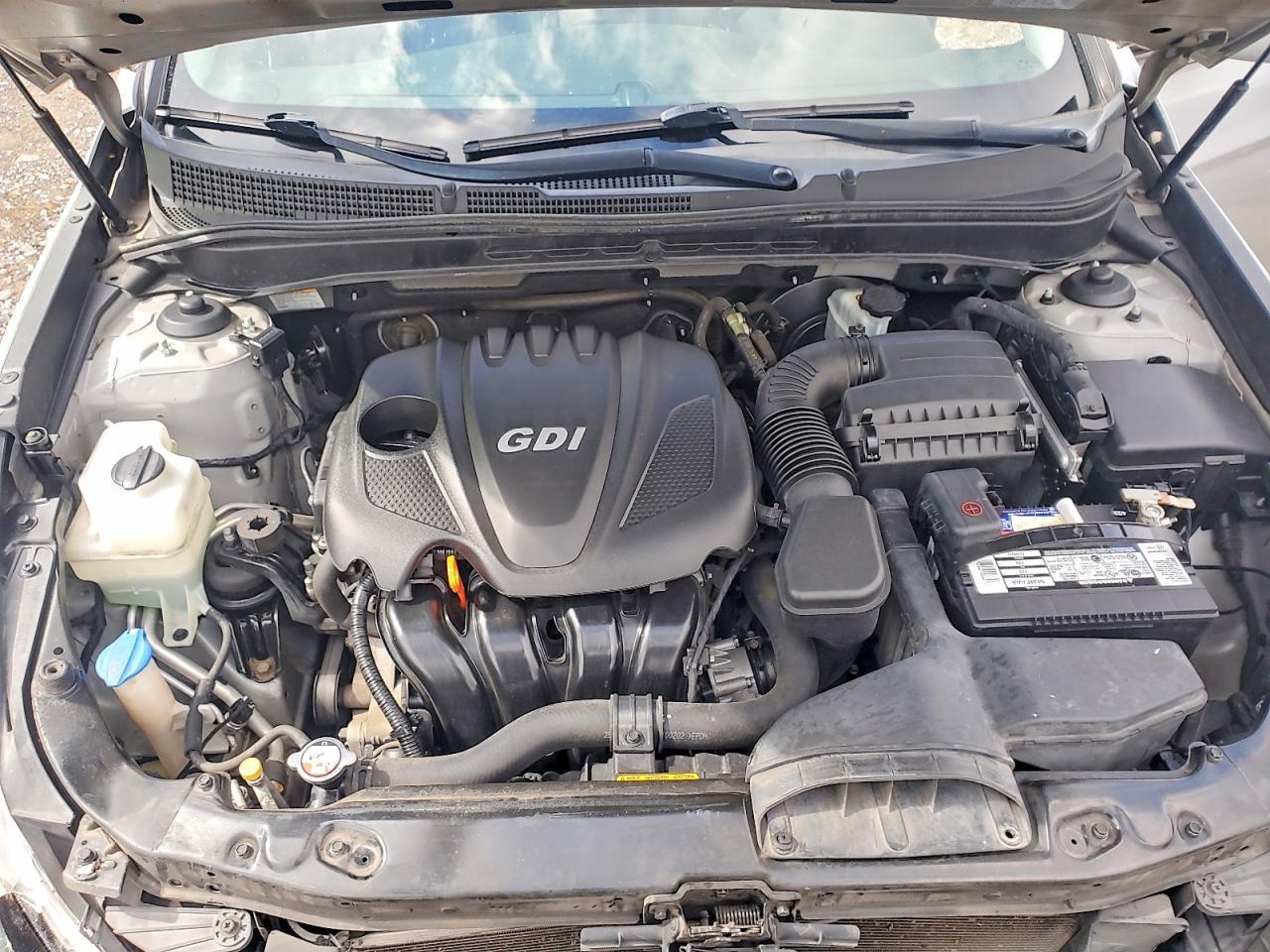 2011 HYUNDAI SONATA