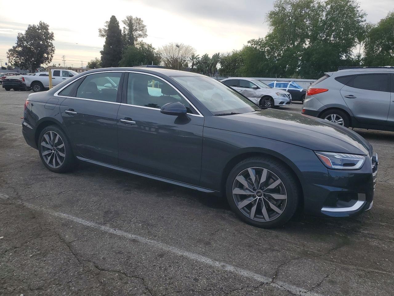 2023 AUDI A4