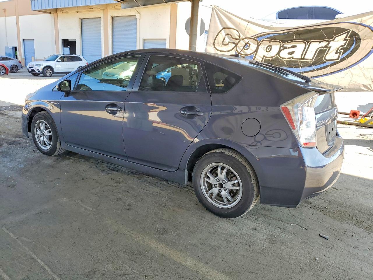 2011 TOYOTA PRIUS