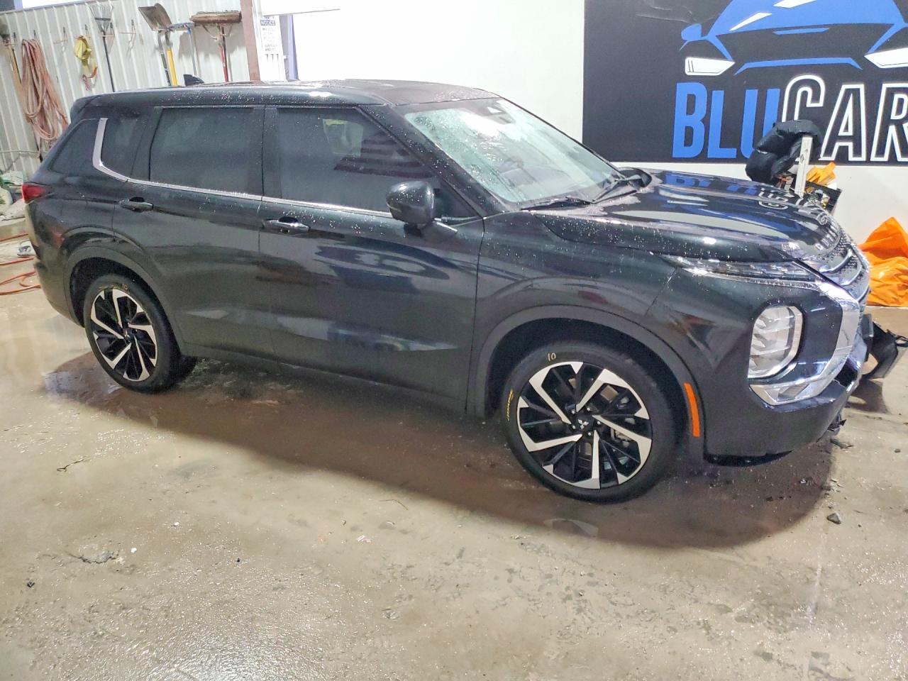 2024 MITSUBISHI outlander